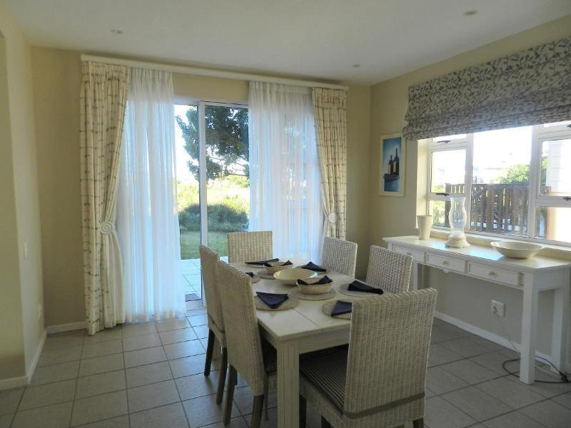 Lodge 93 Mossel Bay Bagian luar foto